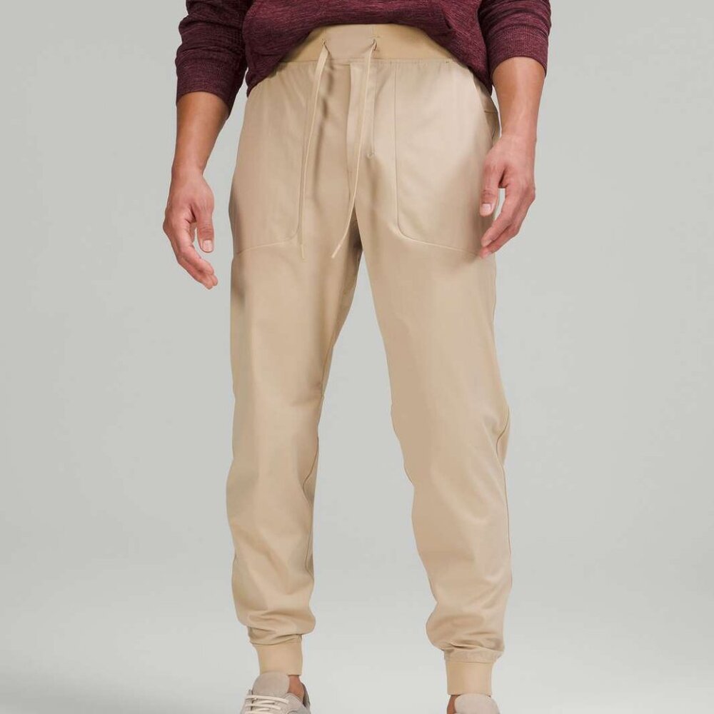 Men's Lululemon ABC Joggers in Khaki
